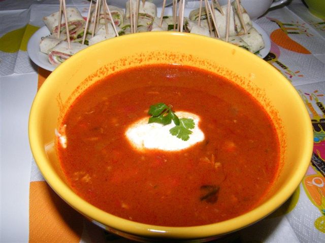 zupa-gulaszowa